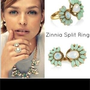 Stella & Dot  Mint Green  Opalescent Vintage Gold Zinnia Split Cocktail Ring
